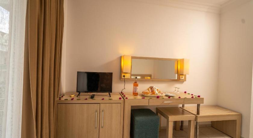 Malibu Resort Кемер Экстерьер фото