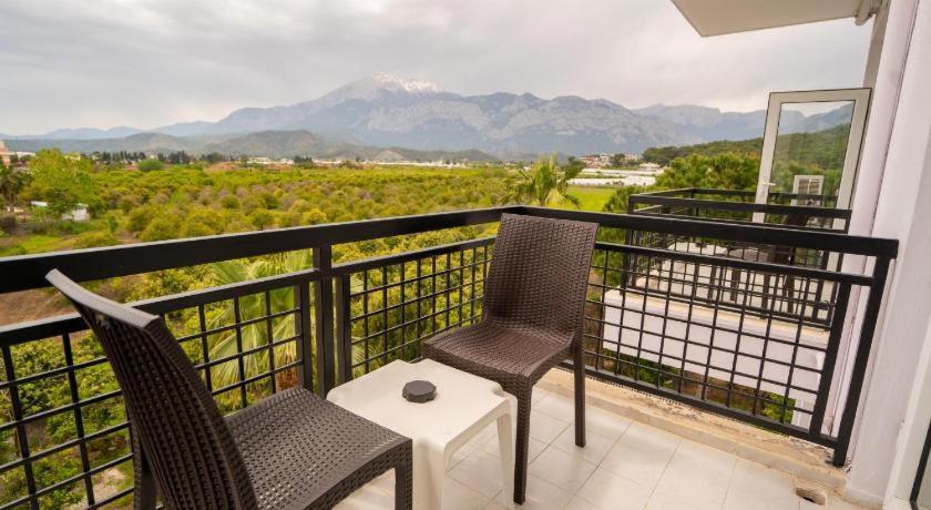 Malibu Resort Кемер Экстерьер фото