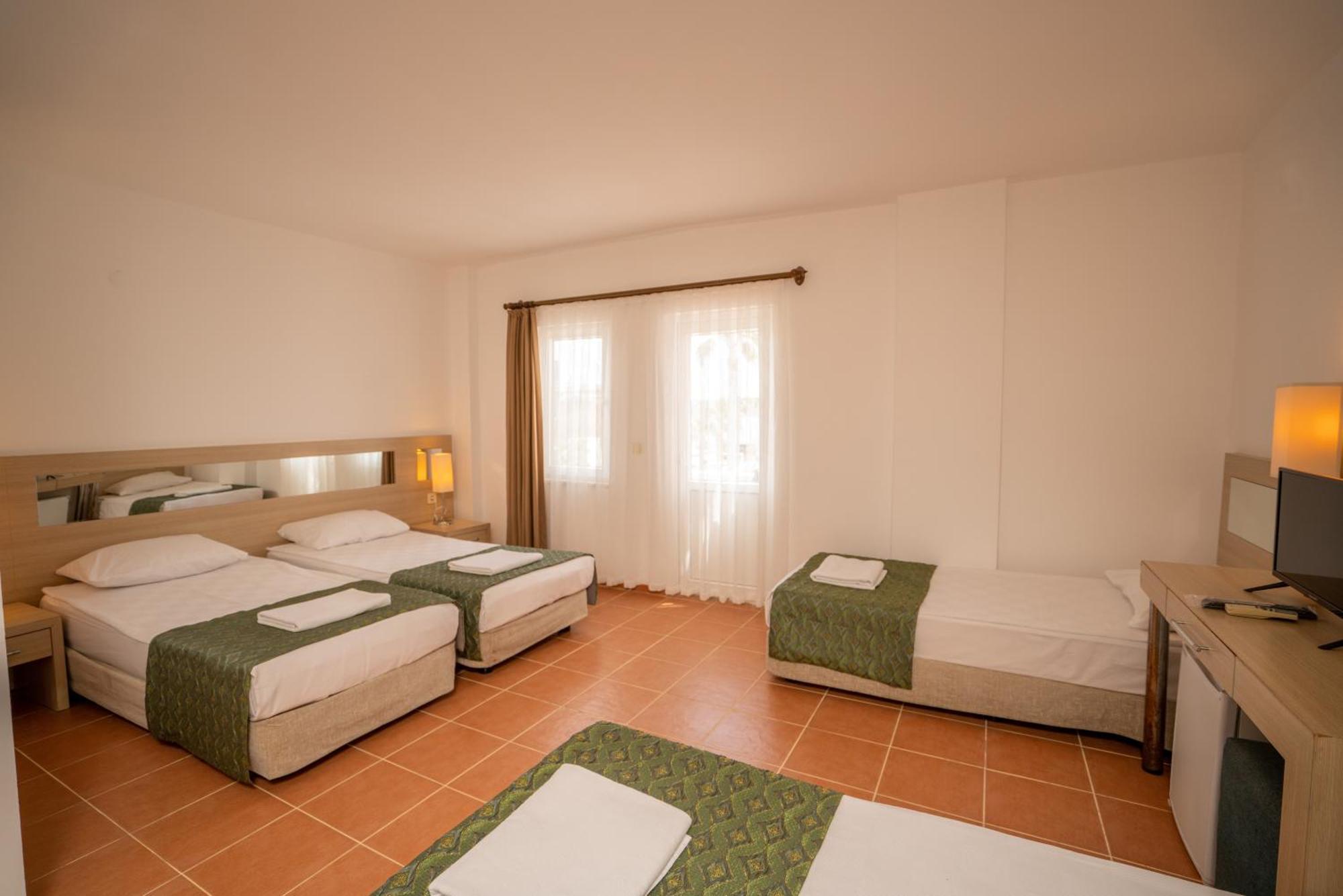 Malibu Resort Кемер Экстерьер фото
