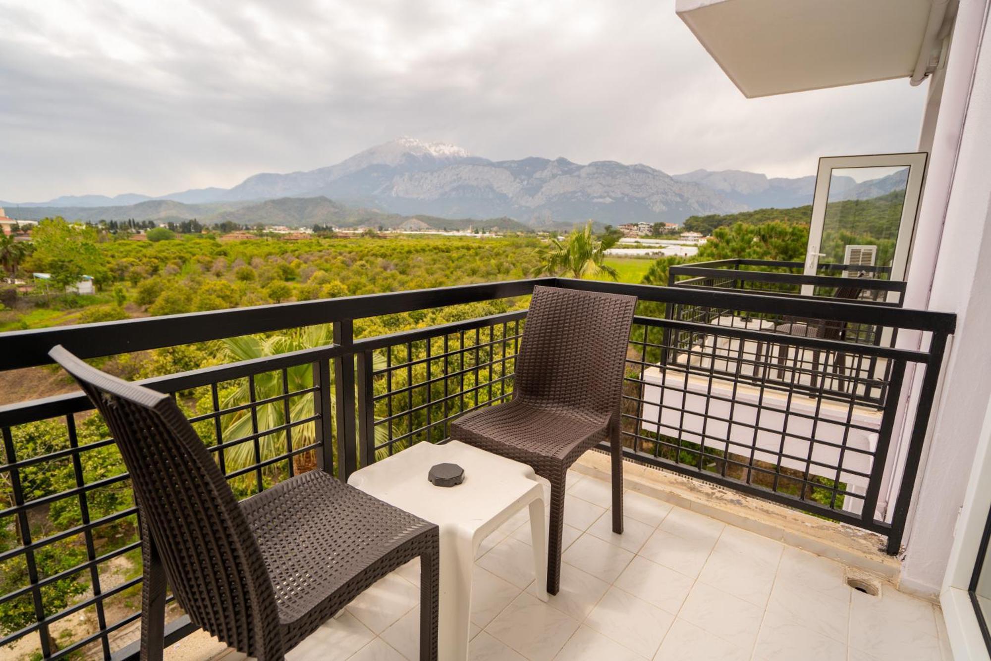 Malibu Resort Кемер Экстерьер фото